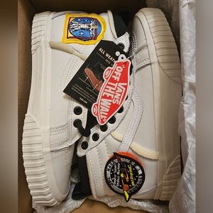 NWT NASA x Vans Sk8 Hi MTE DX Collab 2018 Collector Rare White Mens 7,Women 8.5